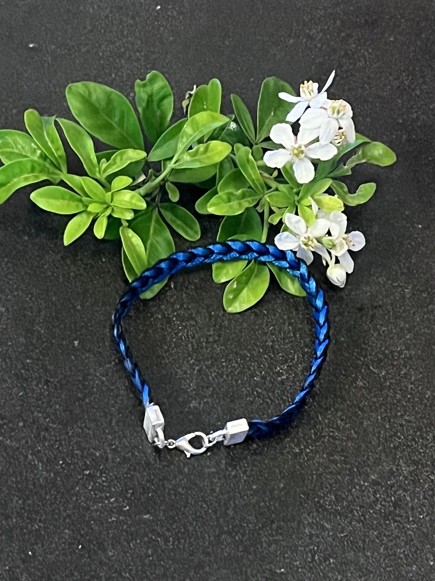 Monochrome woven Bella Flor bangle
